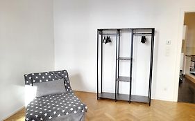 Neulerchenfelder City Apartment Vienna